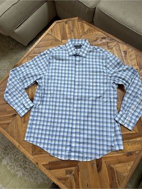 Tommy Hilfiger Light Blue and White Plaid Button-Up Shirt